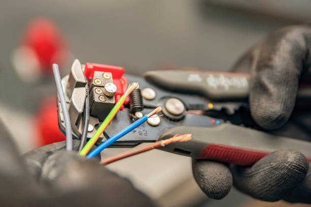 Best Electrical Troubleshooting Services  in Alpena, MI